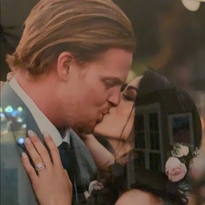 Meet your Posher, Elisa